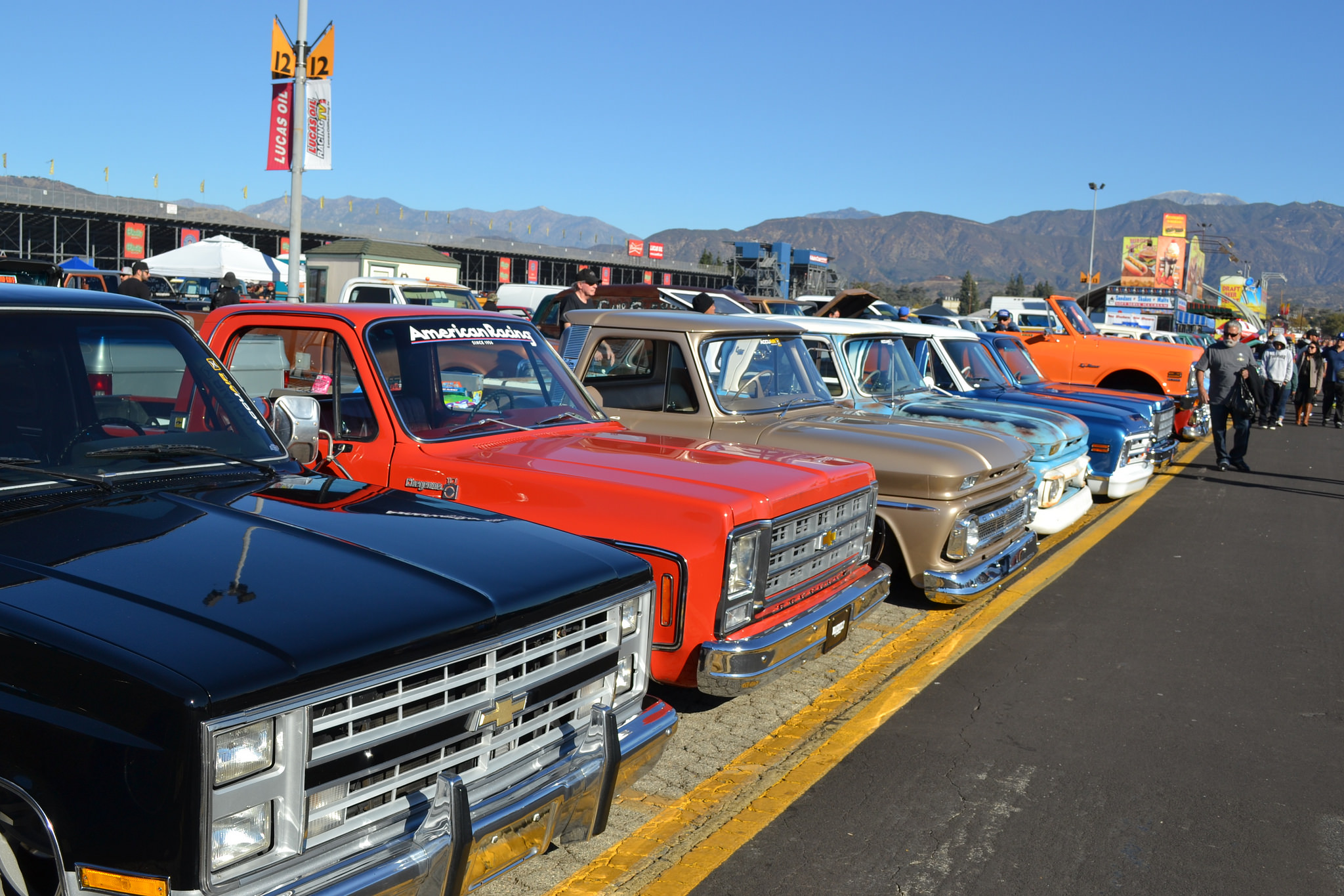 31075580610_c0c78b955e_k1 Pomona Swap Meet