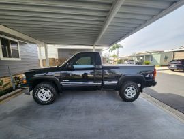 2000 Chevrolet Silverado 1500 Regular Cab Short Bed