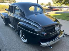 1946 Ford Super Deluxe