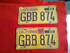 1956 CALIFORNIA YELLOW BLACK PAIR LICENSE PLATES 