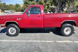 1989 Dodge 3/4 ton 4WD pick-up